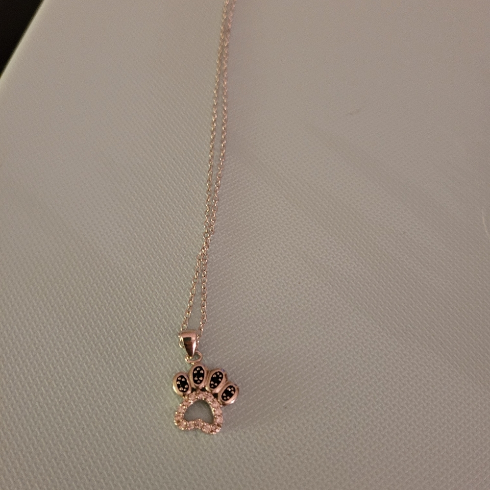Dog paw necklace